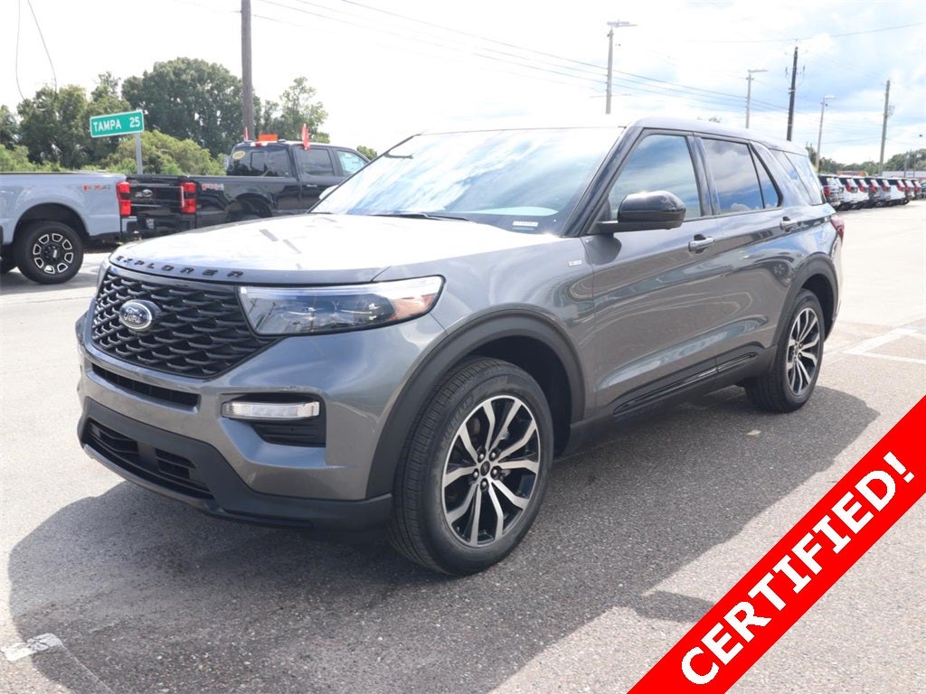 2022 Ford Explorer ST-Line