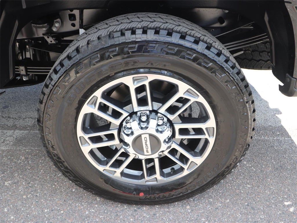 2025 Ford F-350SD Platinum