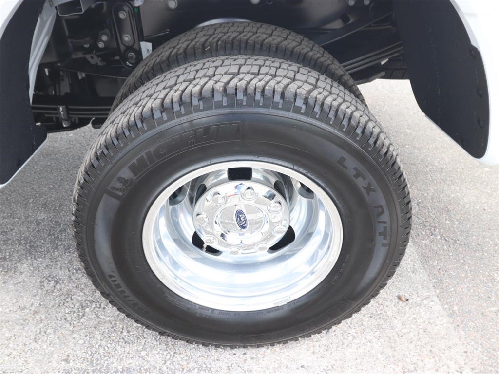 2026 Ford F-350SD Platinum DRW