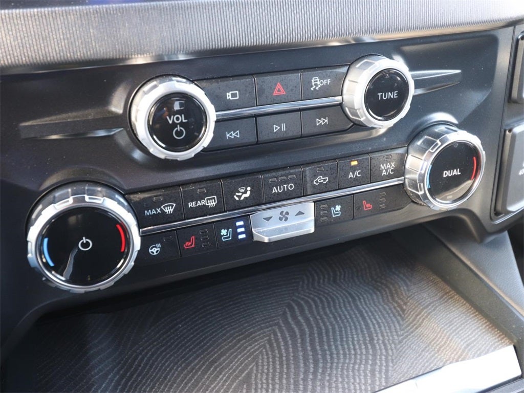 2025 Ford F-450SD Platinum DRW