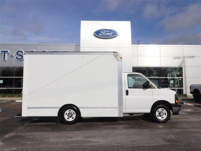 2022 GMC Savana 3500 Work Van