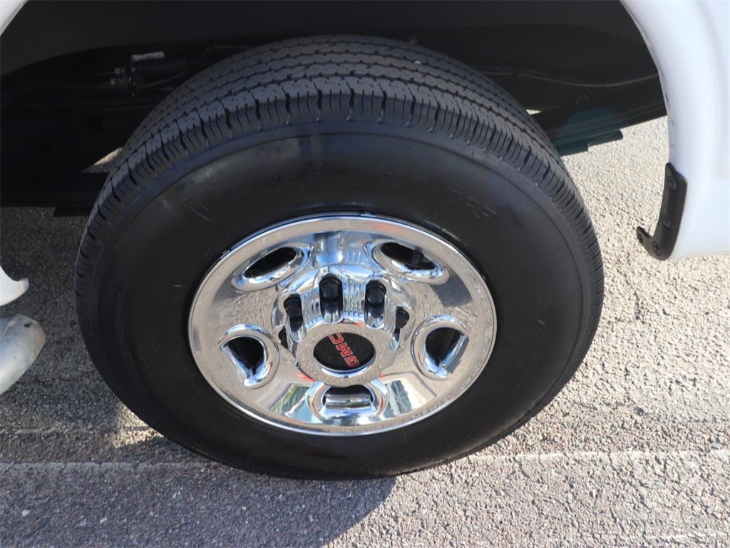 2023 GMC Savana 2500 Work Van