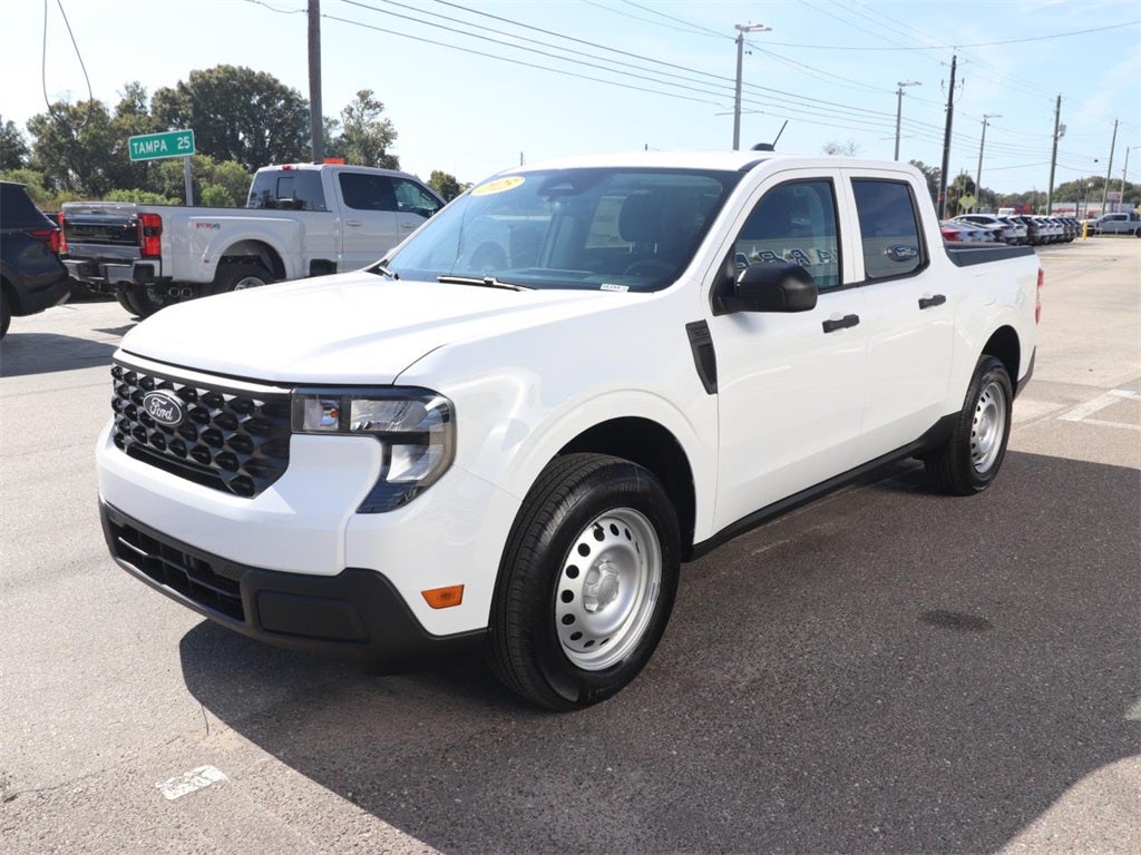 2025 Ford Maverick XL