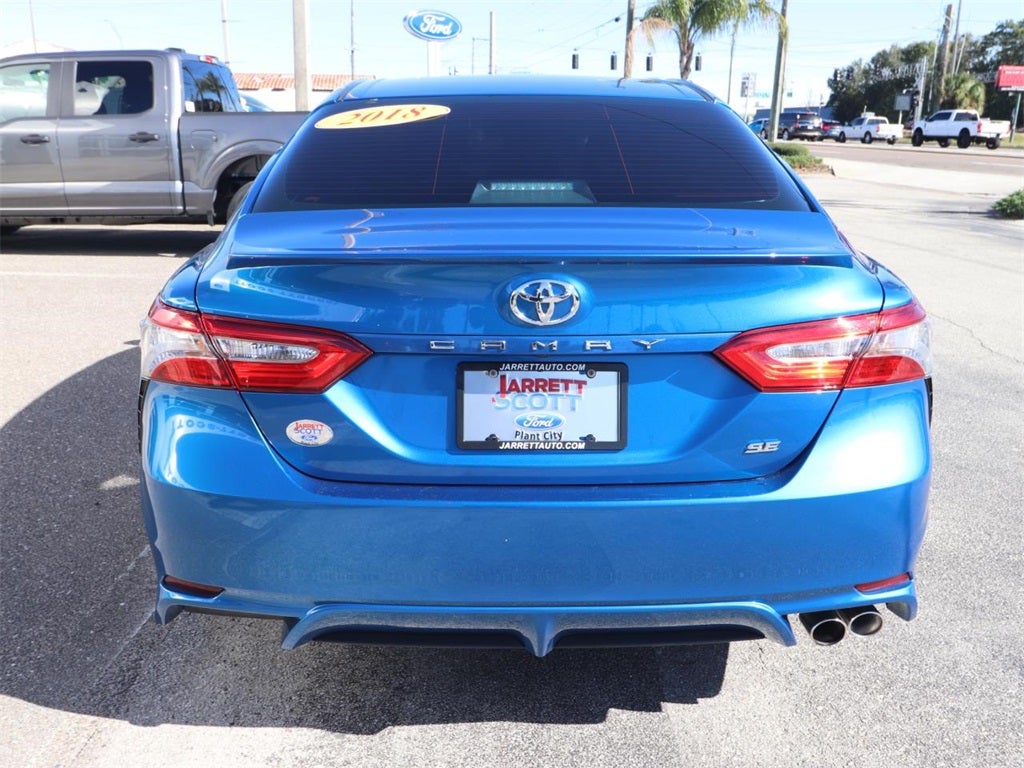 2018 Toyota Camry SE