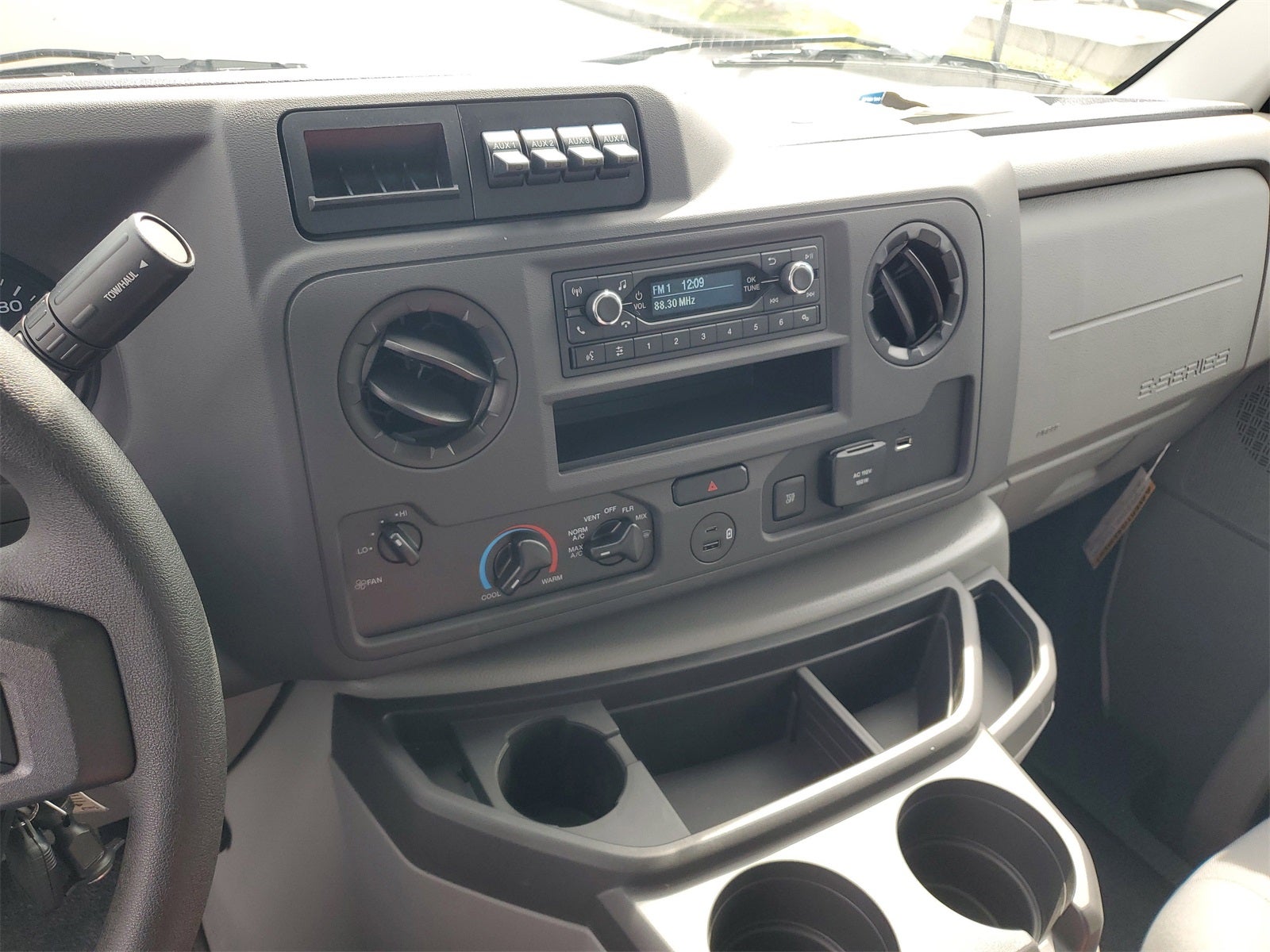 2026 Ford E-450SD Base