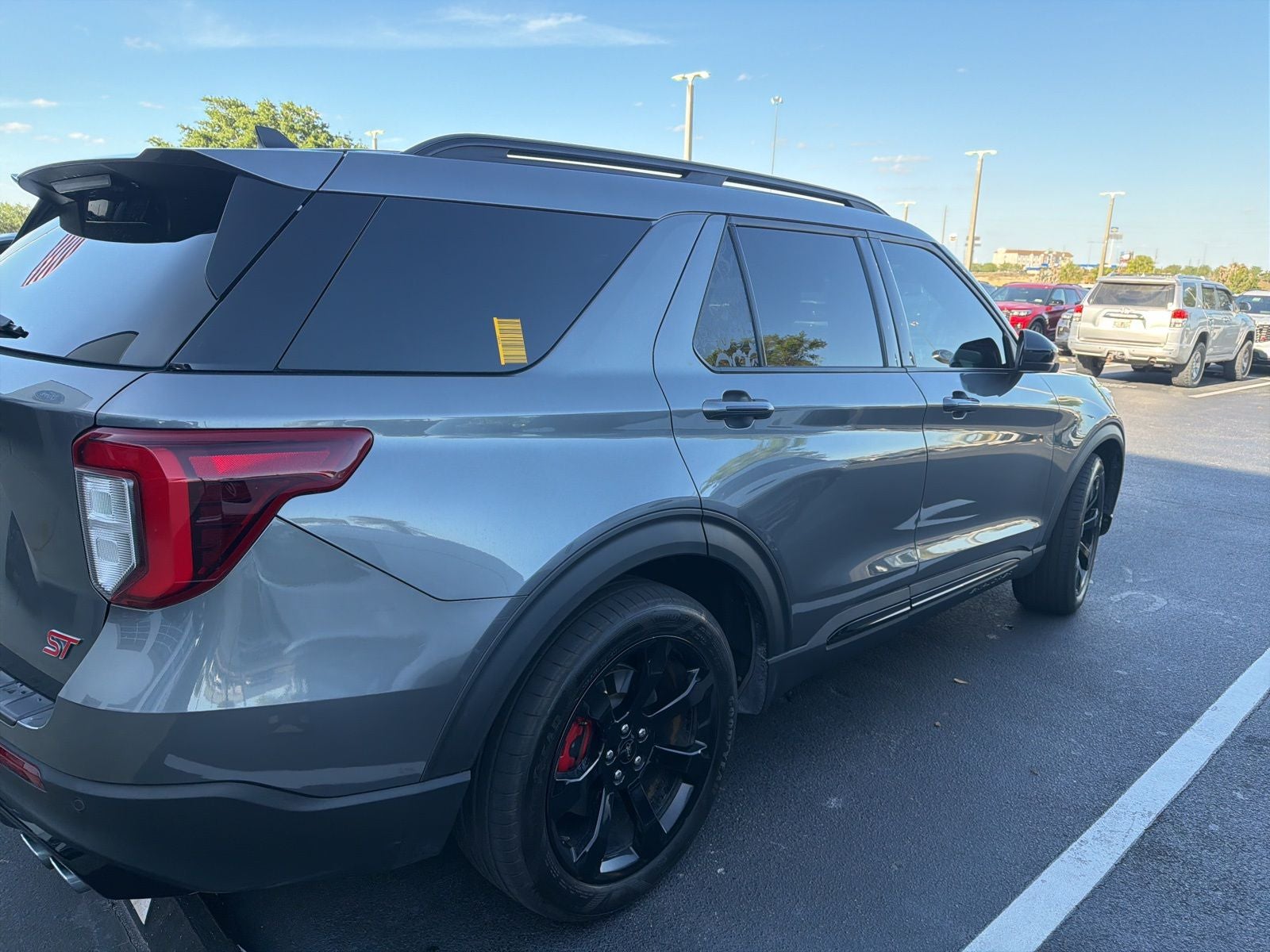 2022 Ford Explorer ST