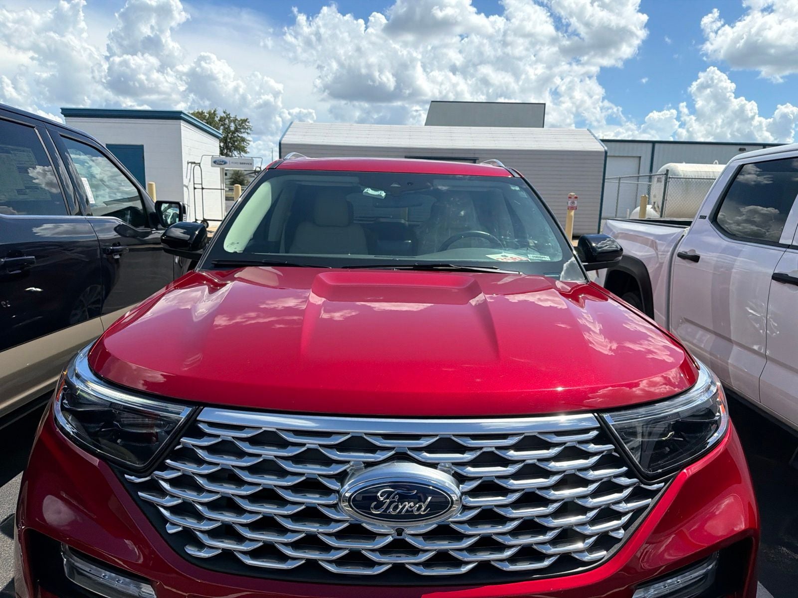 2023 Ford Explorer Platinum