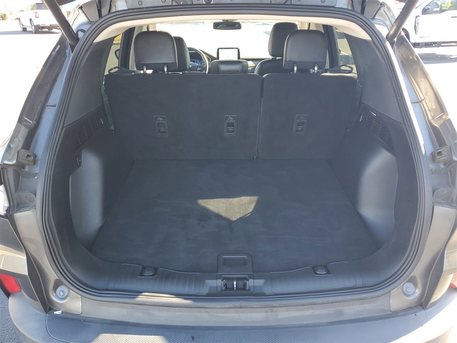 2020 Ford Escape Titanium Hybrid