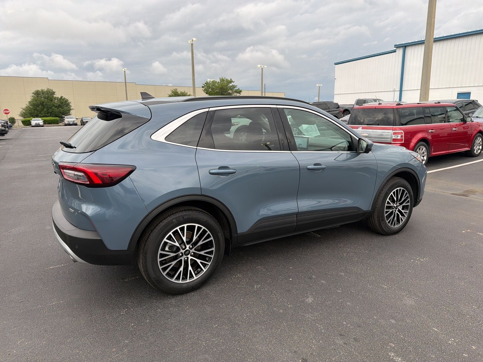 2025 Ford Escape Plug-In Hybrid Base