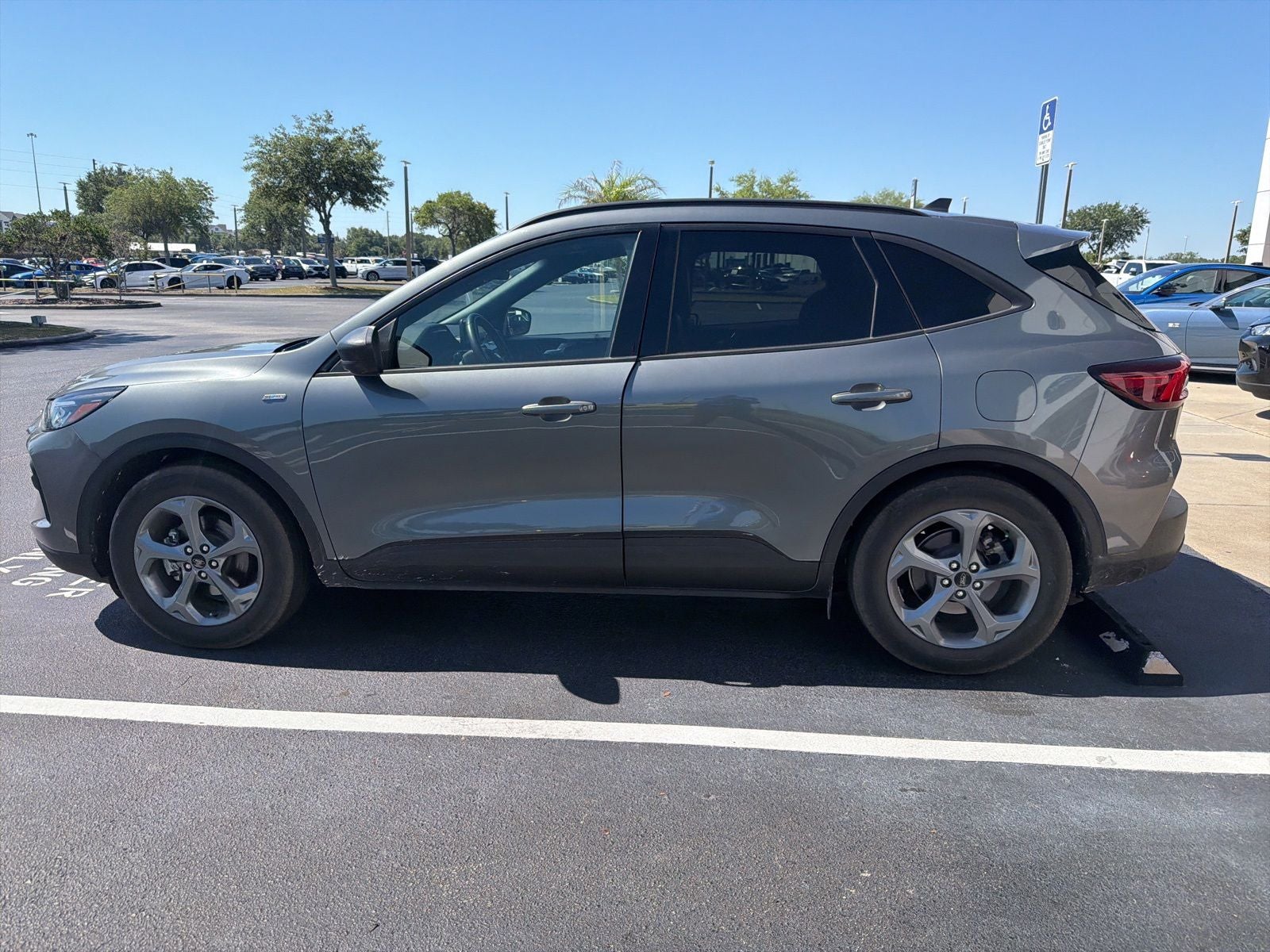 2025 Ford Escape ST-Line