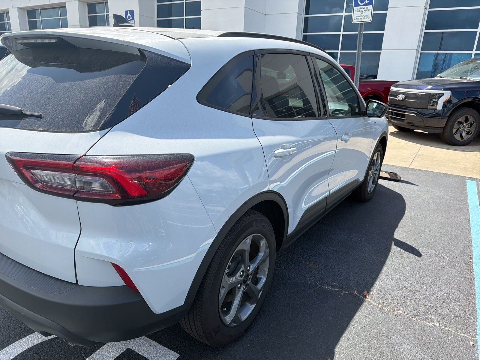 2025 Ford Escape ST-Line