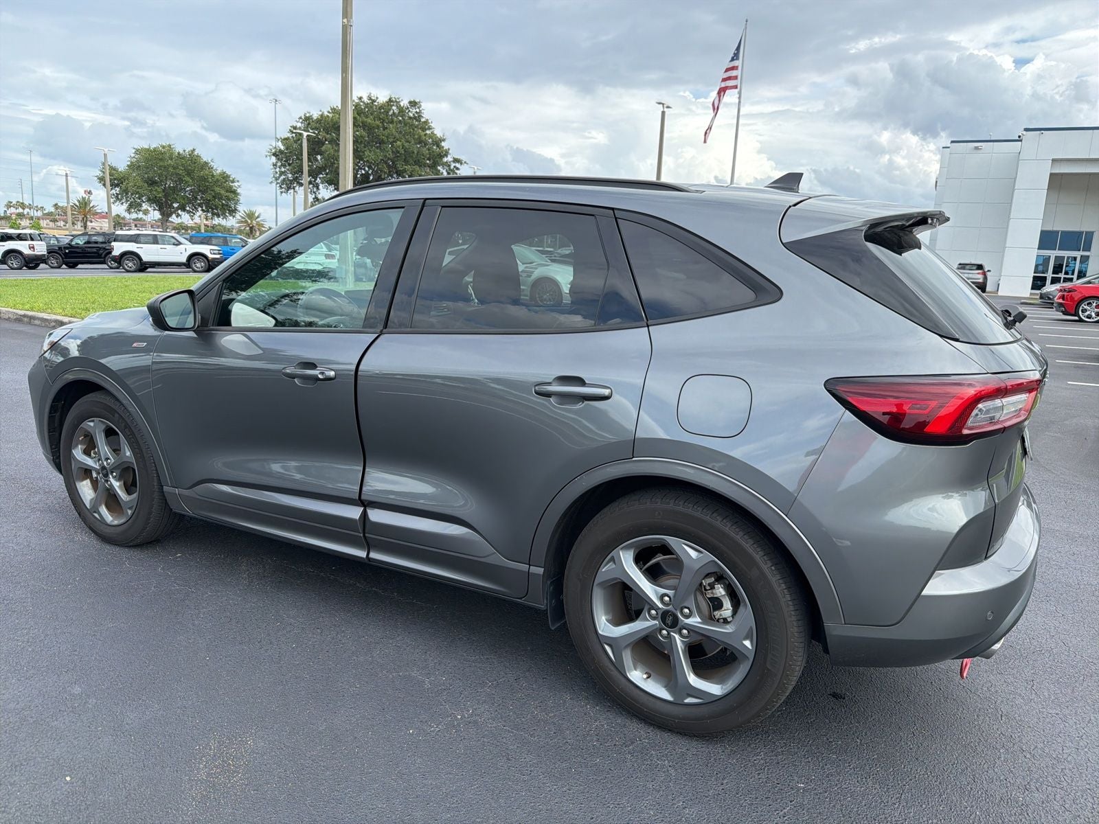 2023 Ford Escape ST-Line