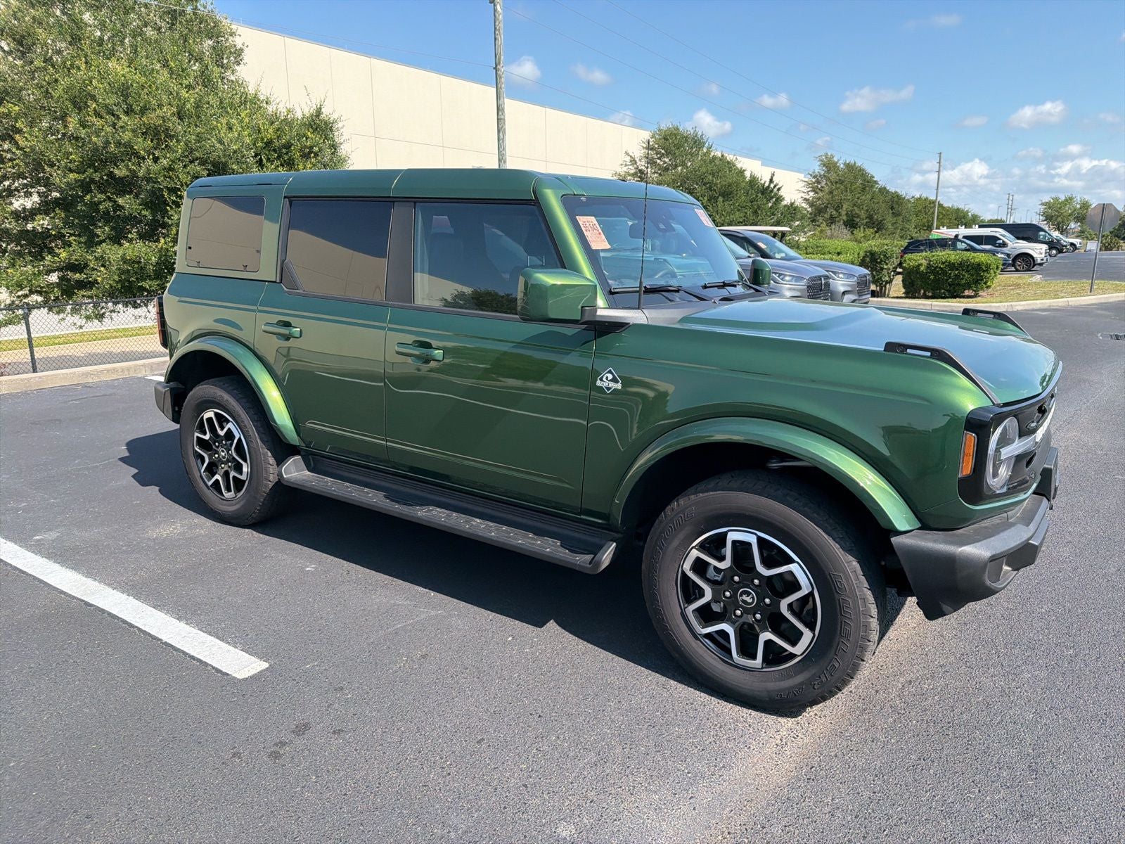 2025 Ford Bronco Outer Banks