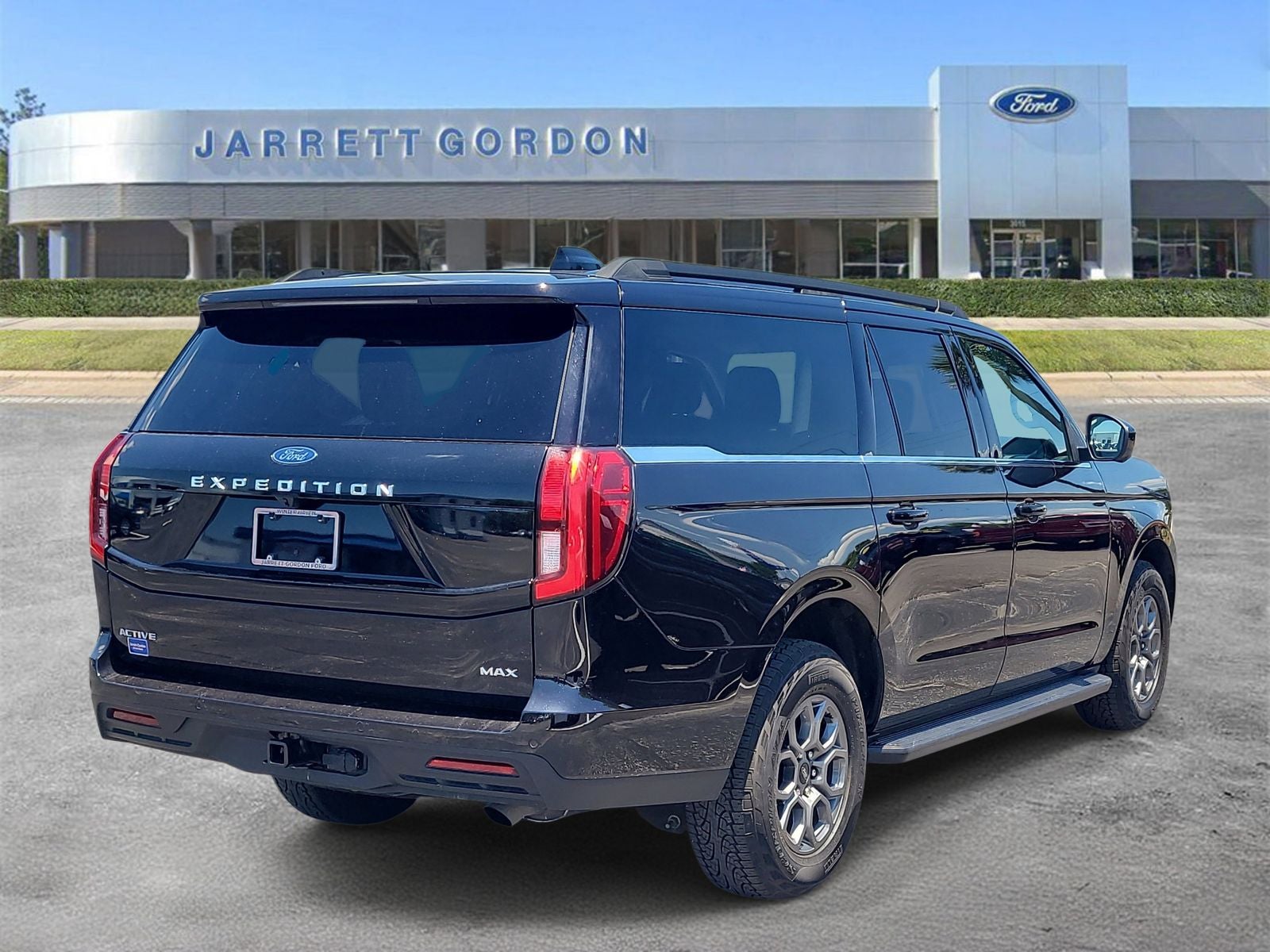 2025 Ford Expedition Max Active