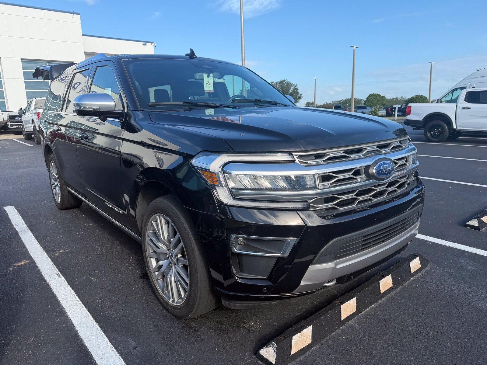 2023 Ford Expedition Max Platinum