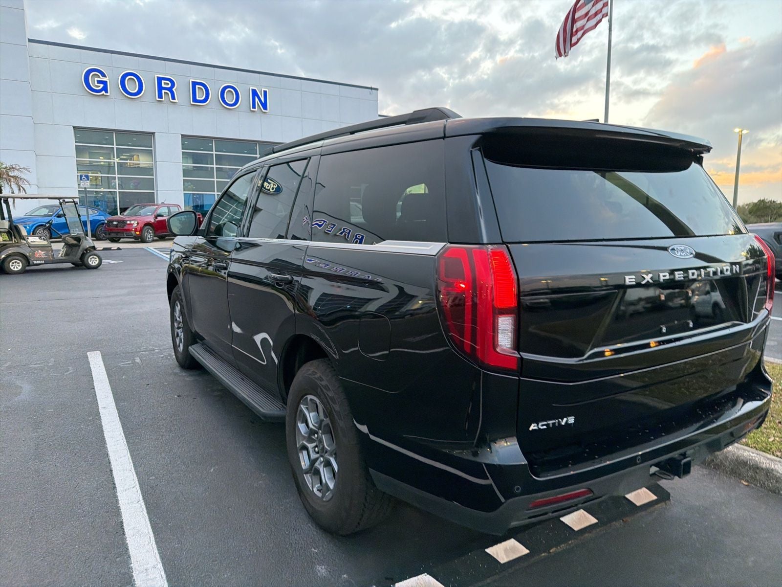 2025 Ford Expedition Active