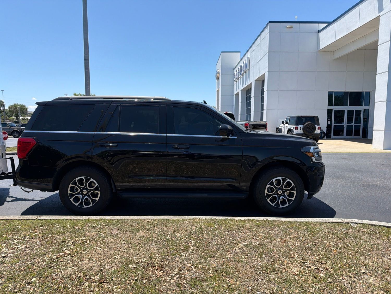 2023 Ford Expedition XLT