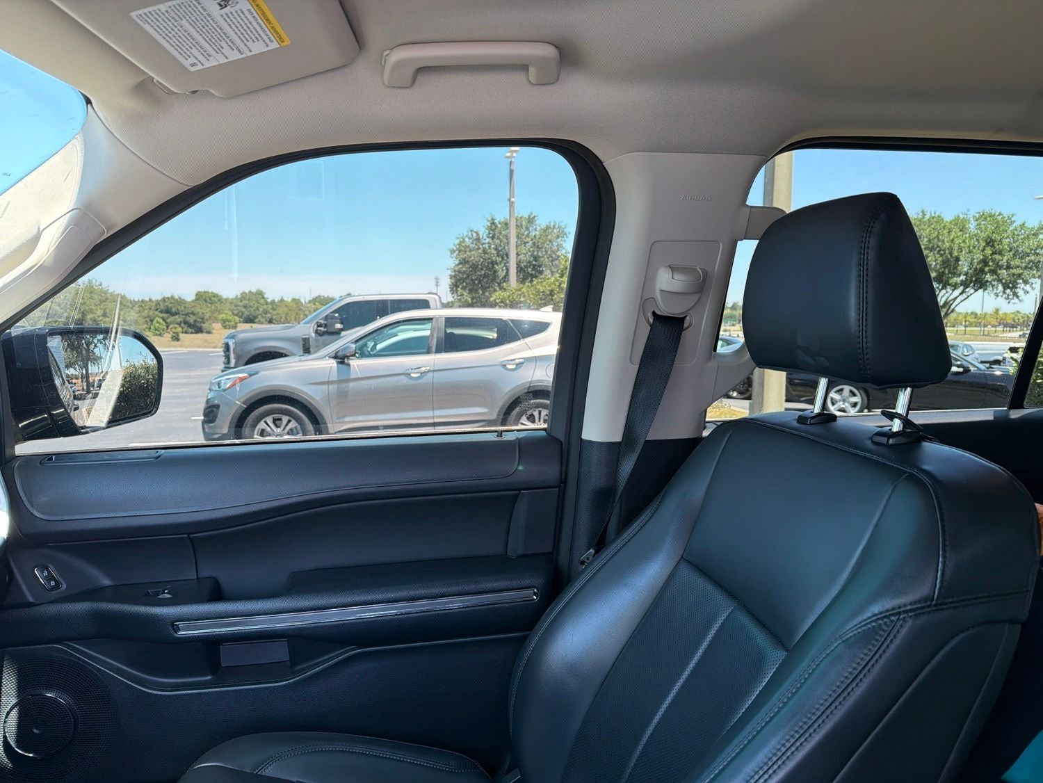 2023 Ford Expedition XLT