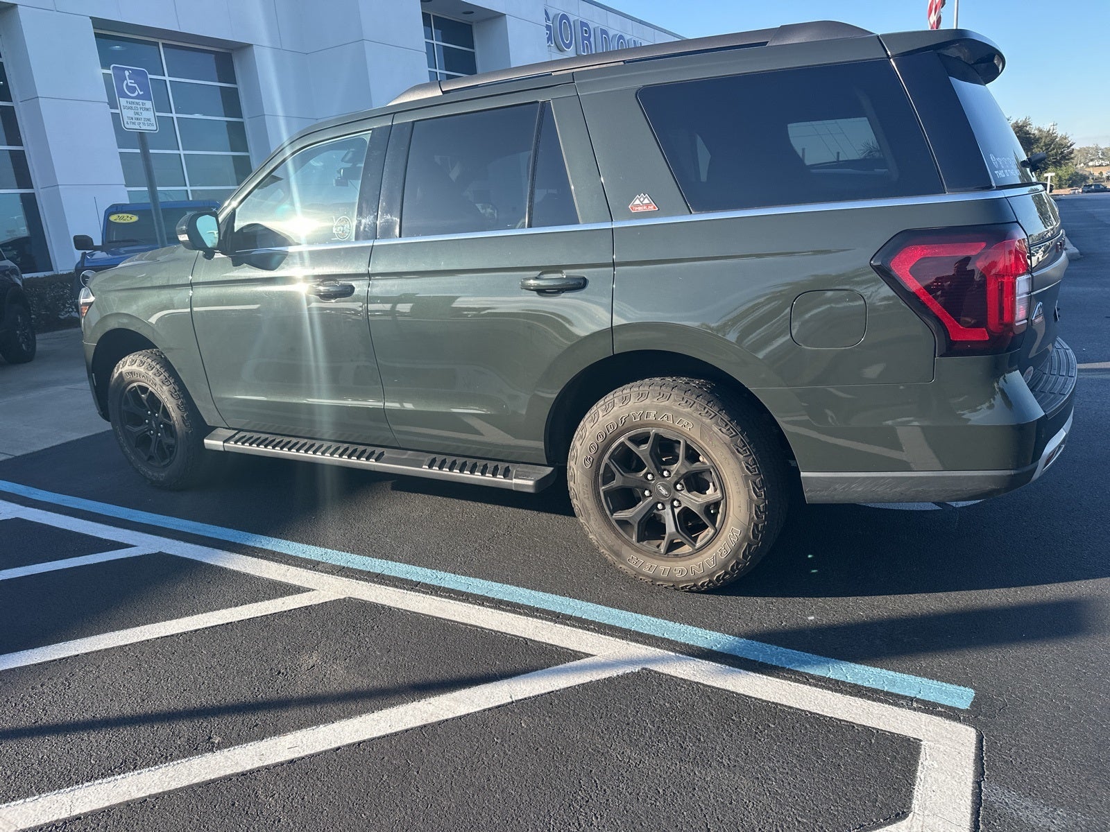 2023 Ford Expedition Timberline