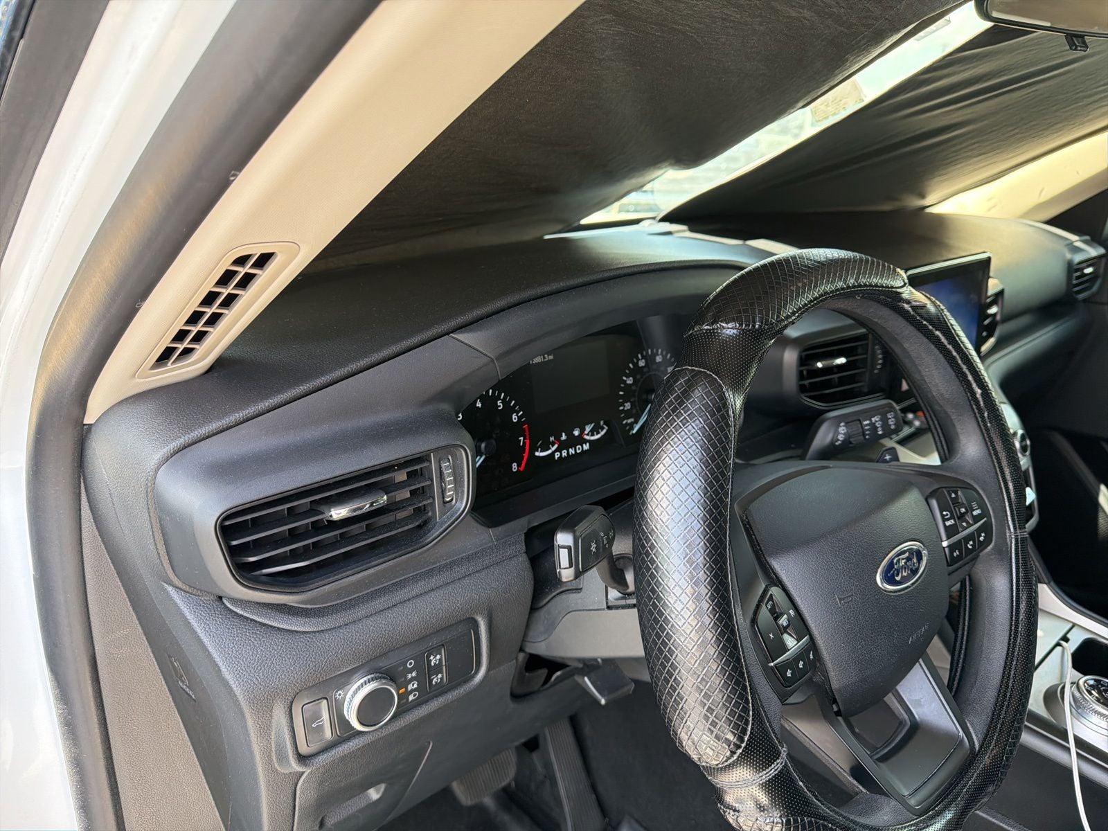2020 Ford Explorer Base