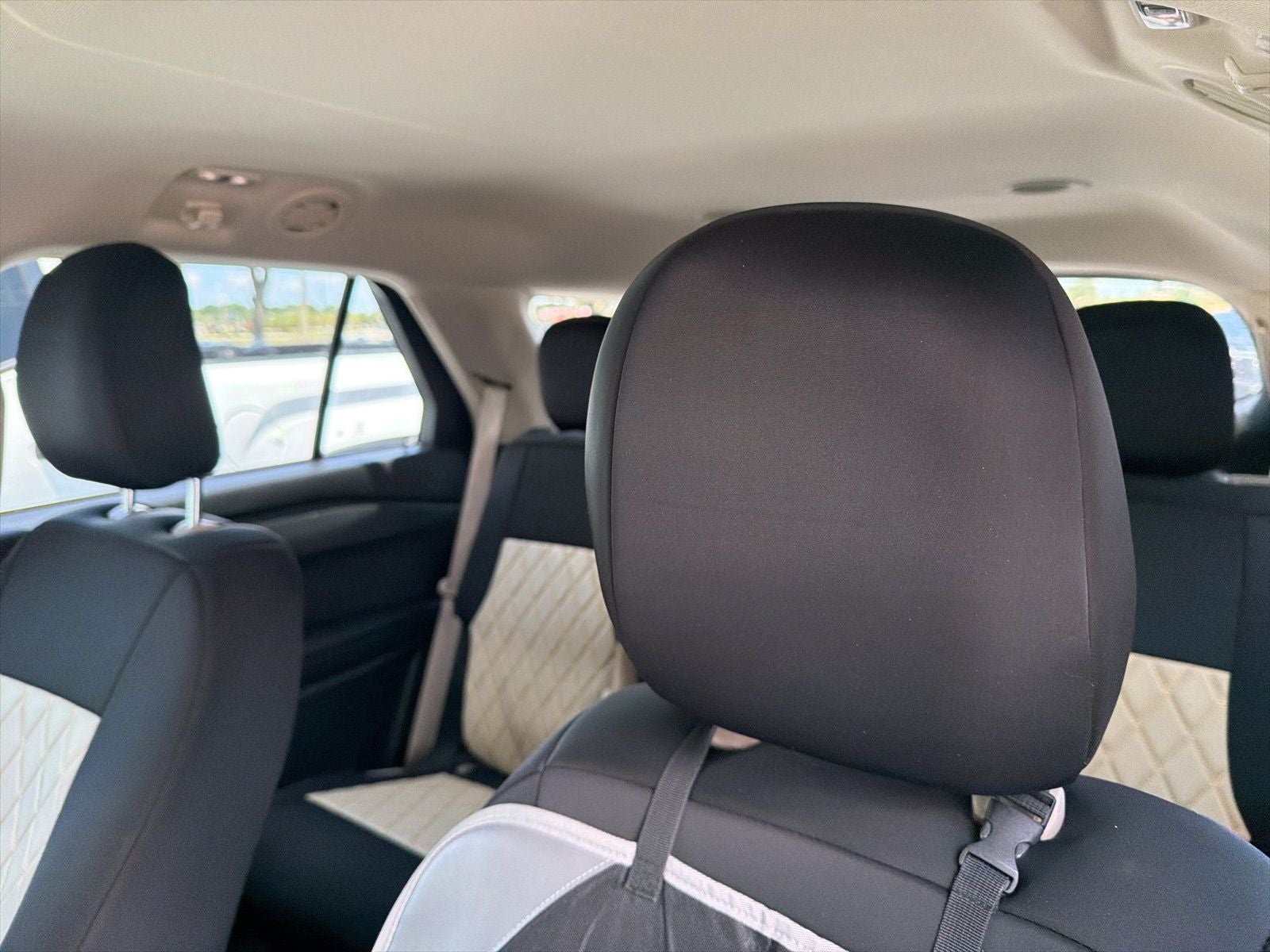 2020 Ford Explorer Base