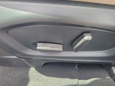 2020 Ford Explorer Base