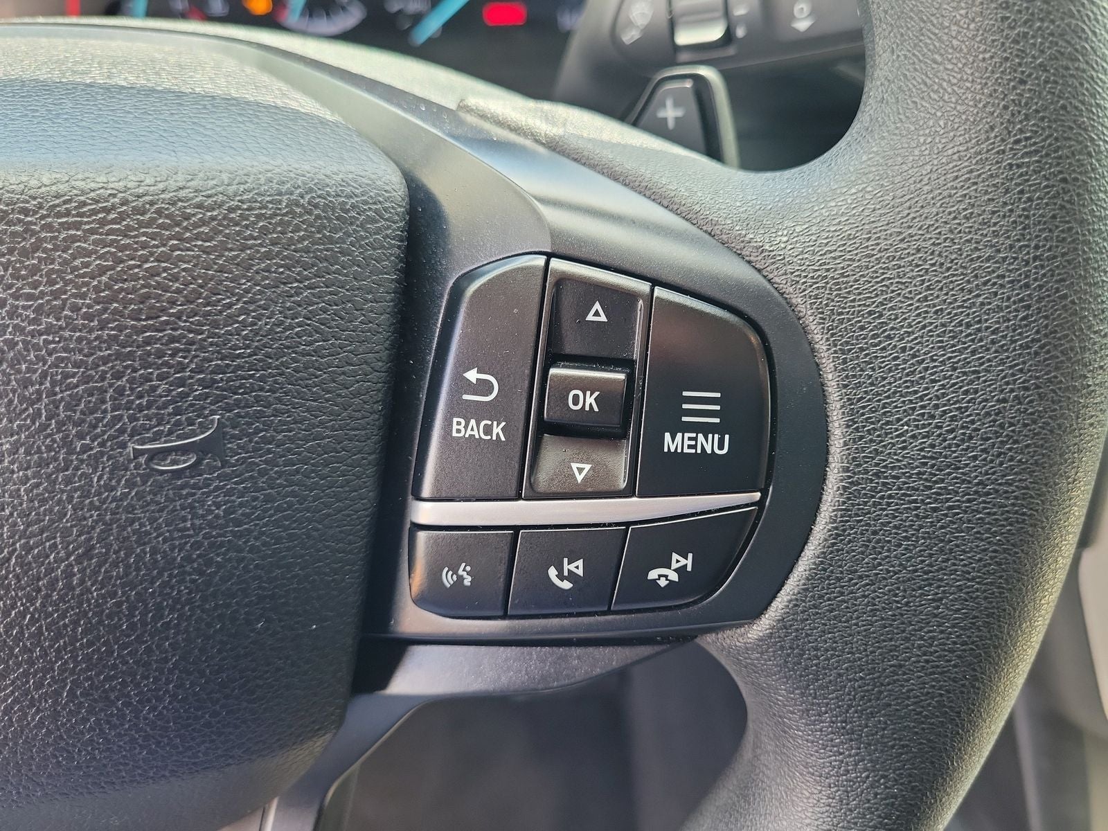 2020 Ford Explorer Base