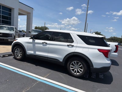 2020 Ford Explorer Base