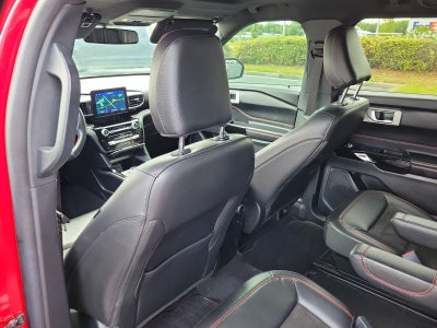 2022 Ford Explorer ST-Line