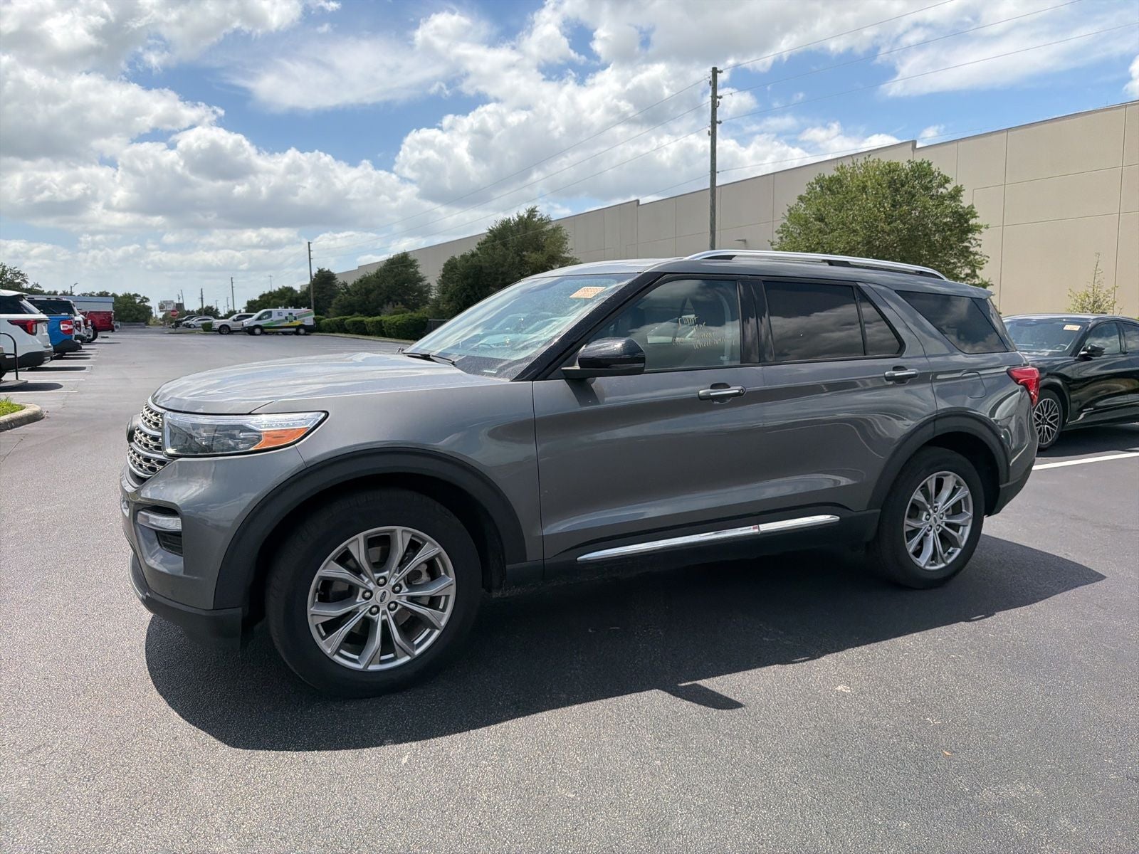 2023 Ford Explorer Limited