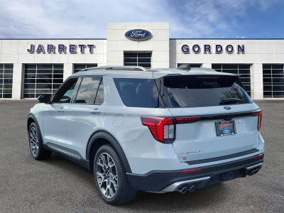 2025 Ford Explorer Platinum