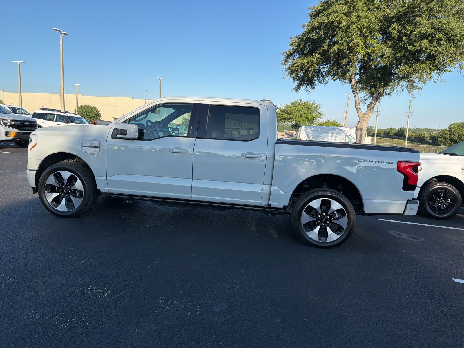 2023 Ford F-150 Lightning Platinum