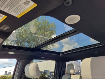 2023 Ford F-150 Lightning Platinum