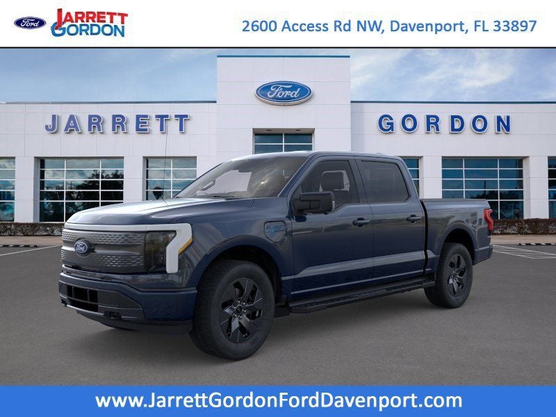 2025 Ford F-150 Lightning Flash
