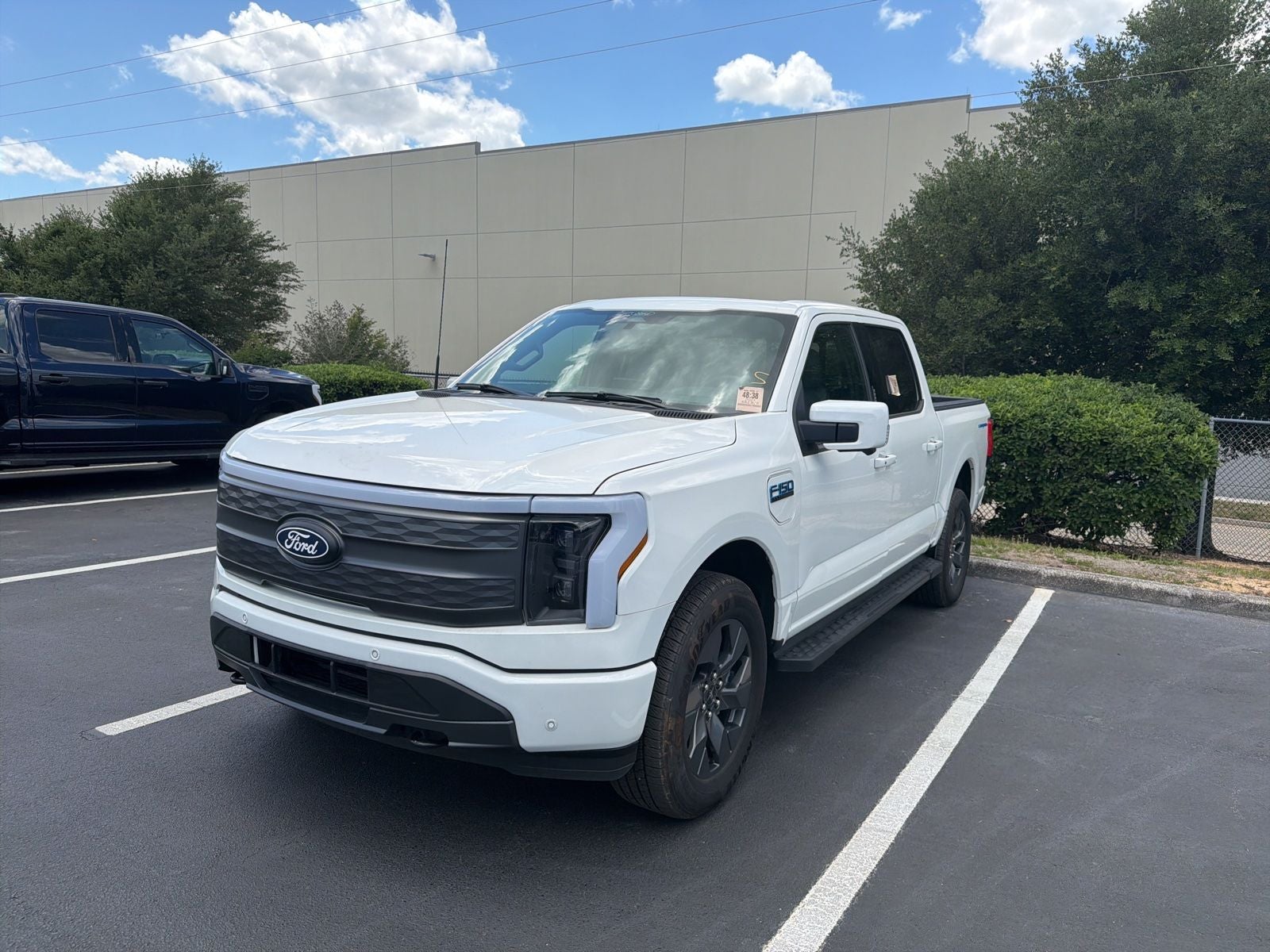 2024 Ford F-150 Lightning Lariat