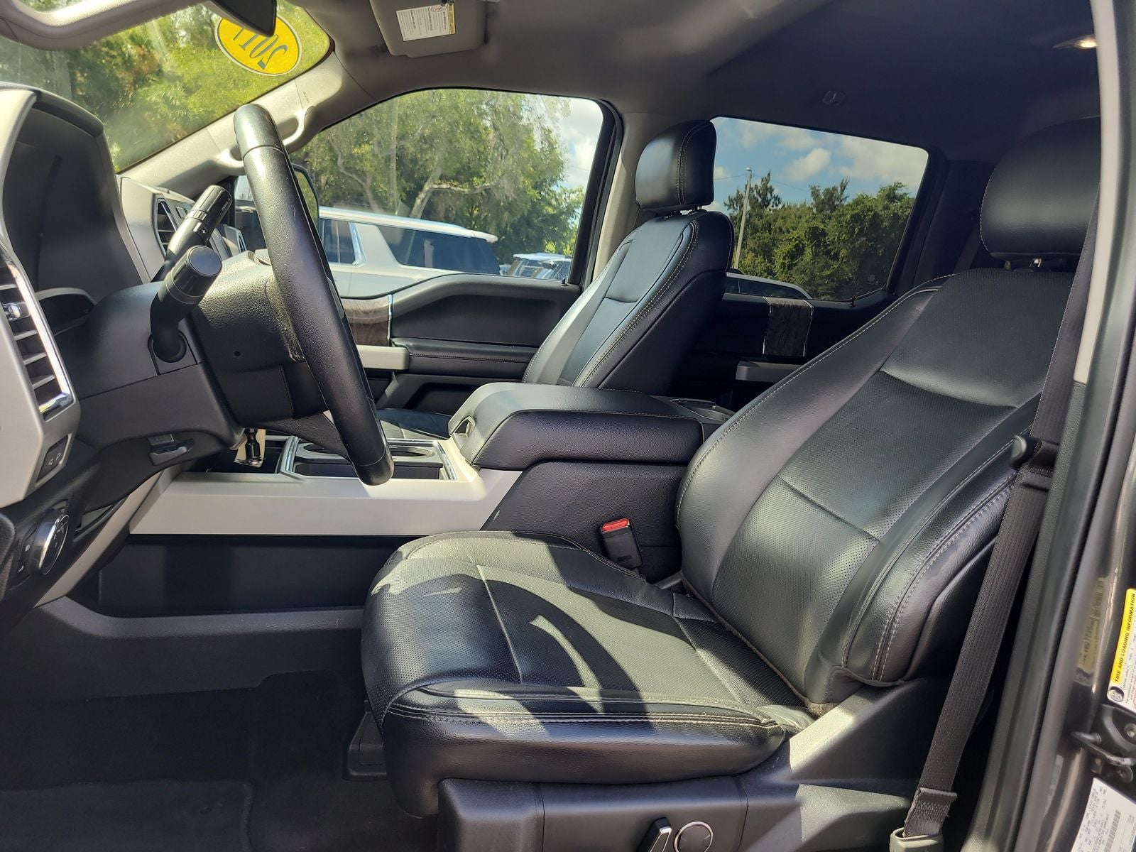 2017 Ford F-250SD Lariat