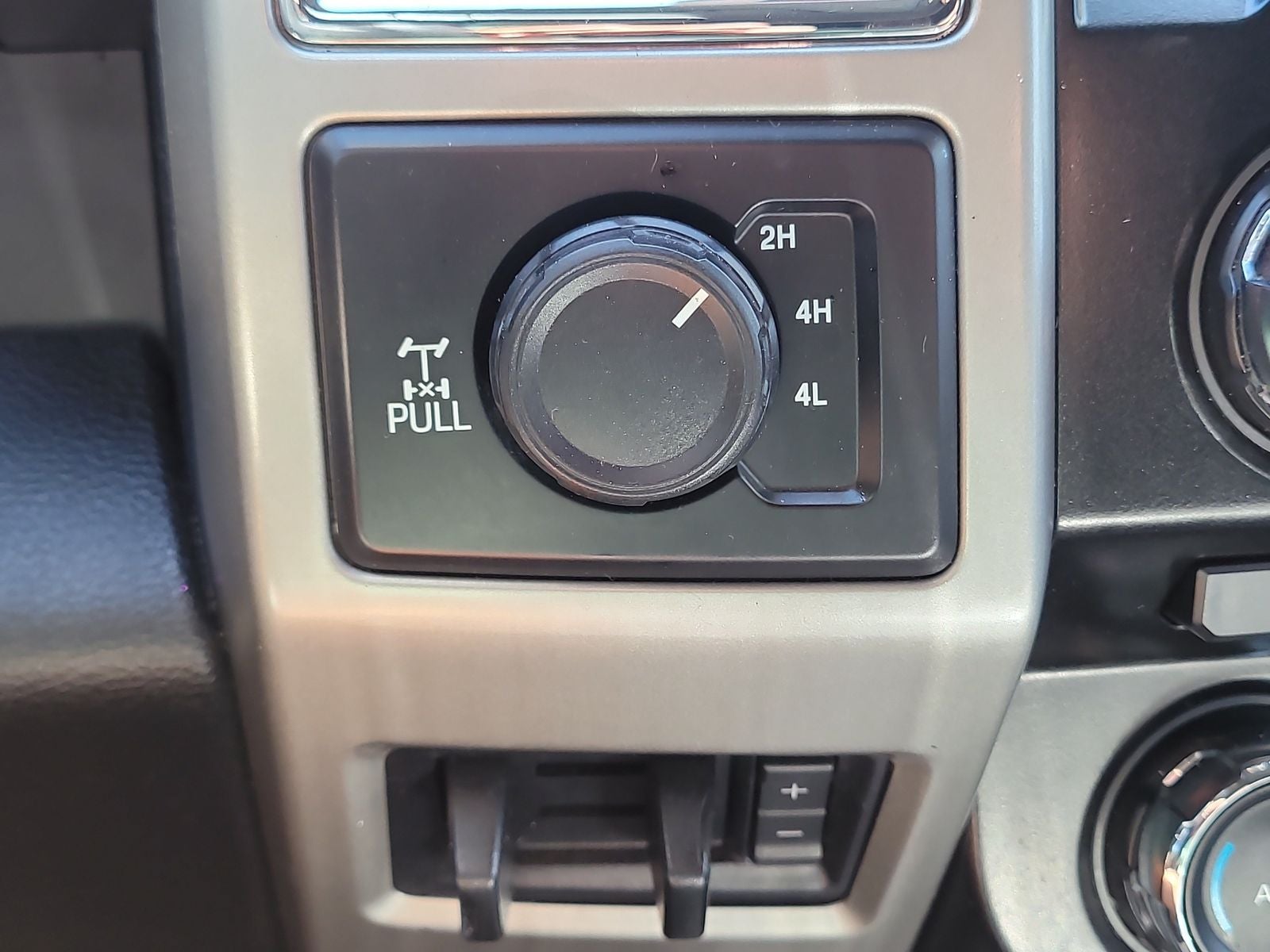 2017 Ford F-250SD Lariat