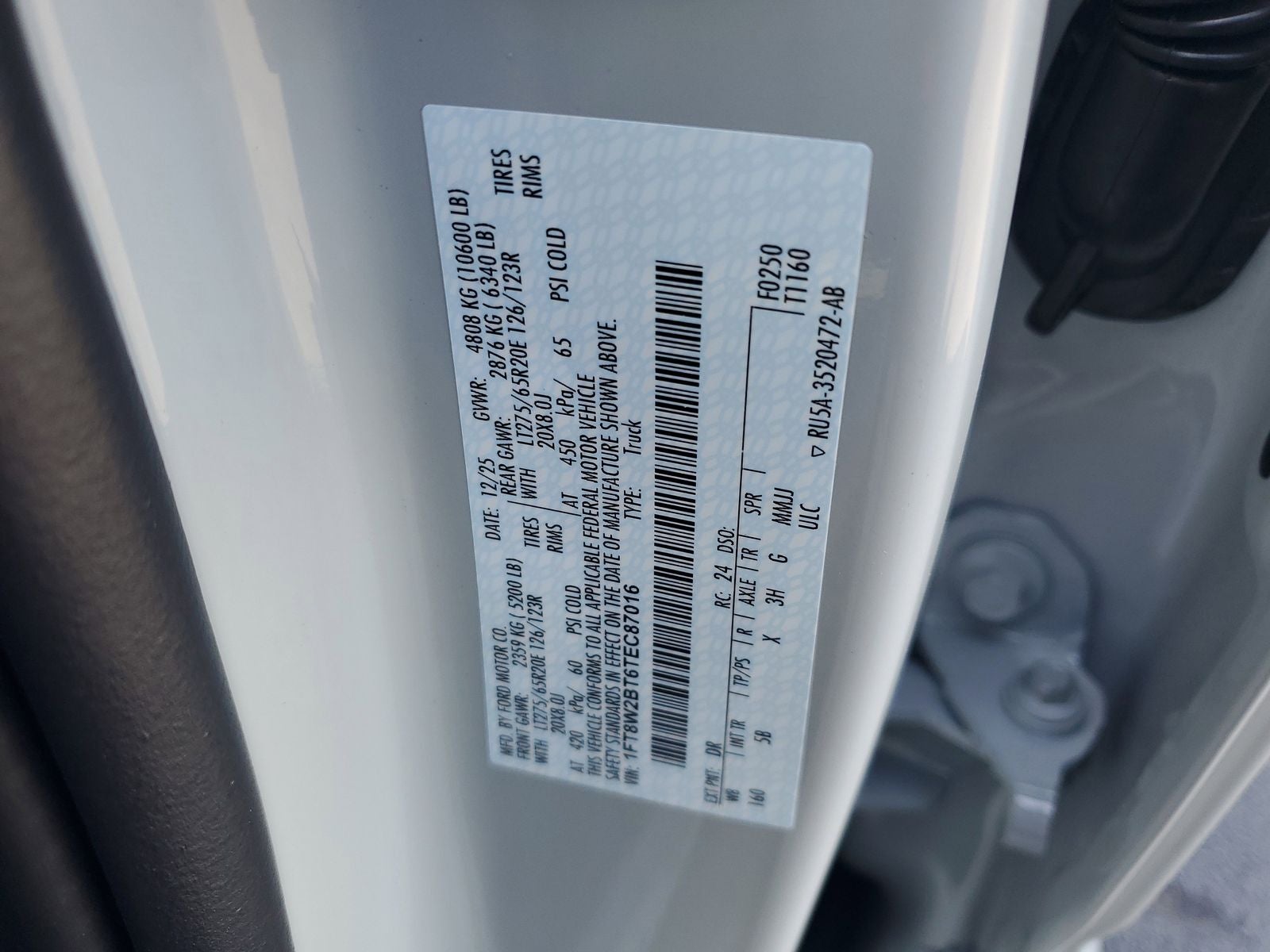 2026 Ford F-250SD Lariat