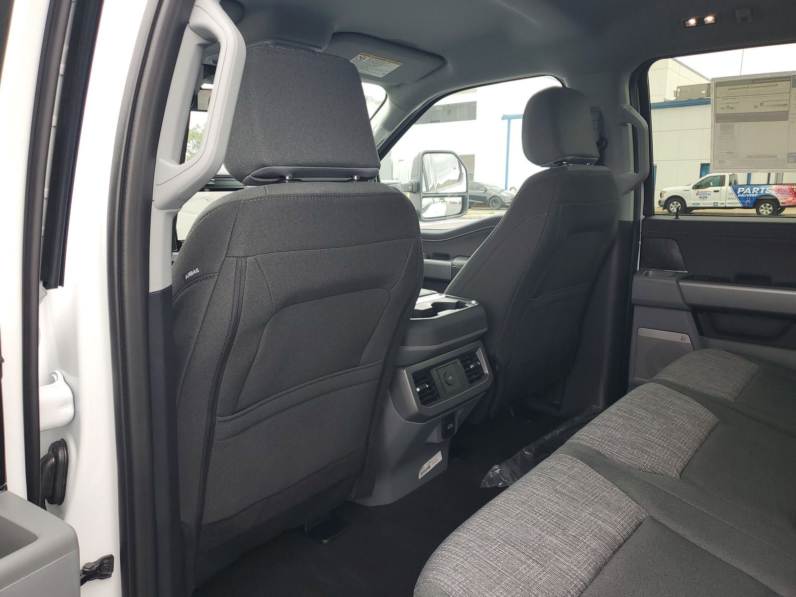 2026 Ford F-350SD XLT DRW