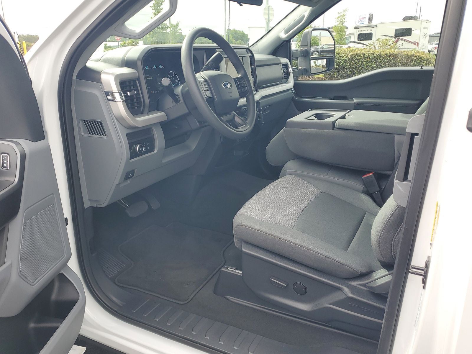2025 Ford F-350SD XLT