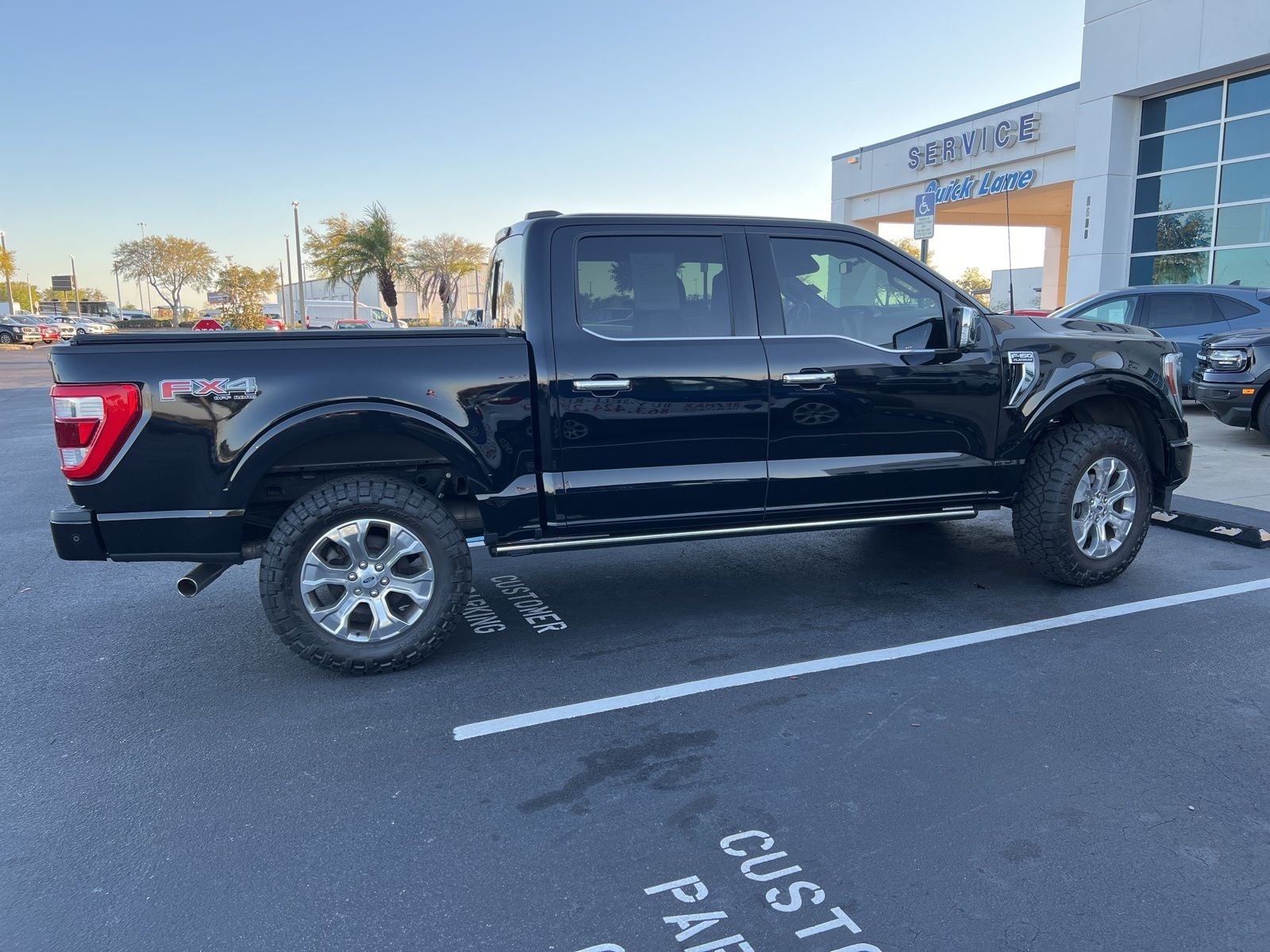 2023 Ford F-150 Platinum