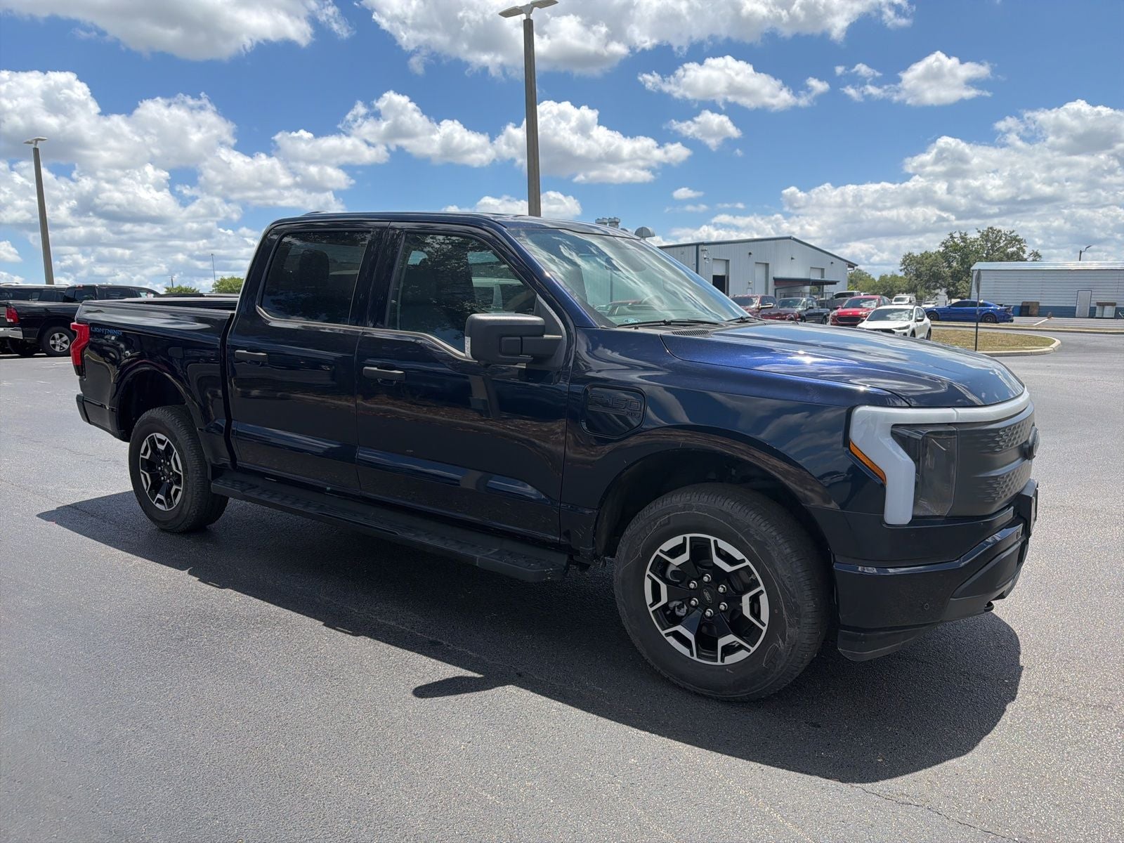 2023 Ford F-150 Lightning XLT