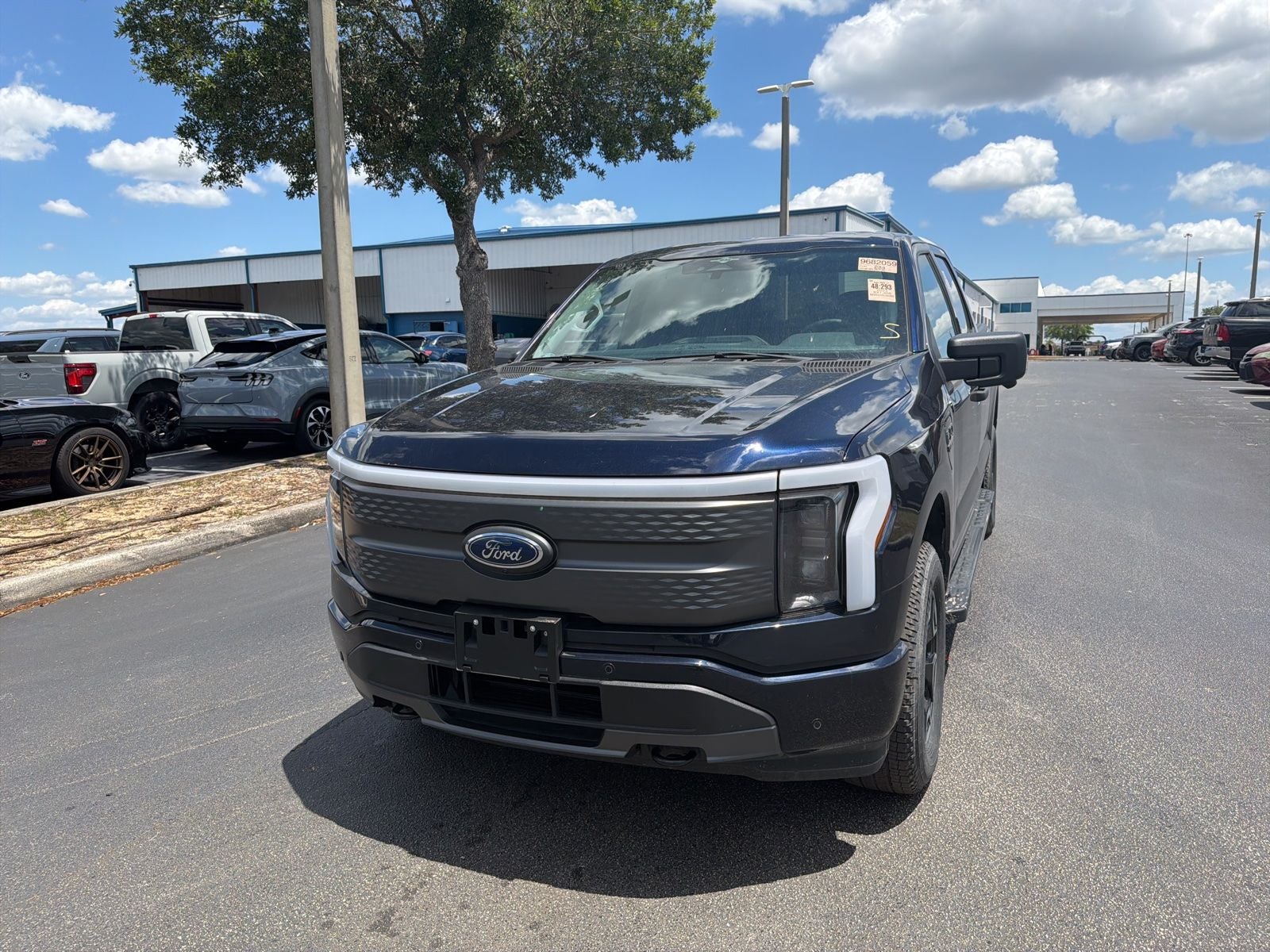 2023 Ford F-150 Lightning XLT
