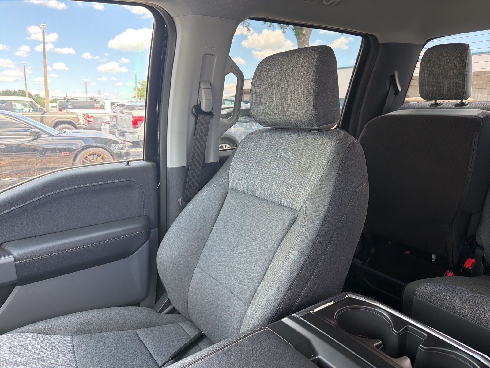 2023 Ford F-150 Lightning XLT