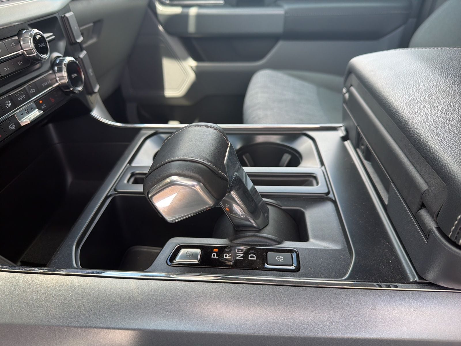 2023 Ford F-150 Lightning XLT