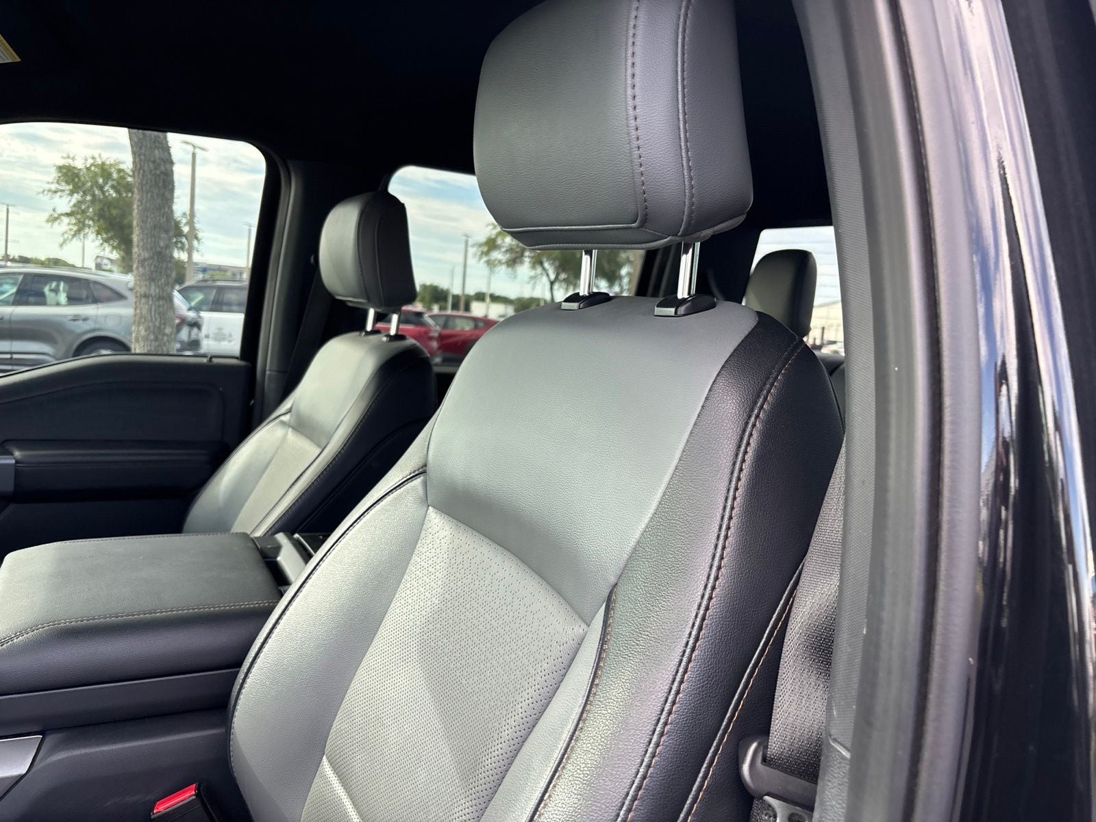 2023 Ford F-150 Lightning Lariat