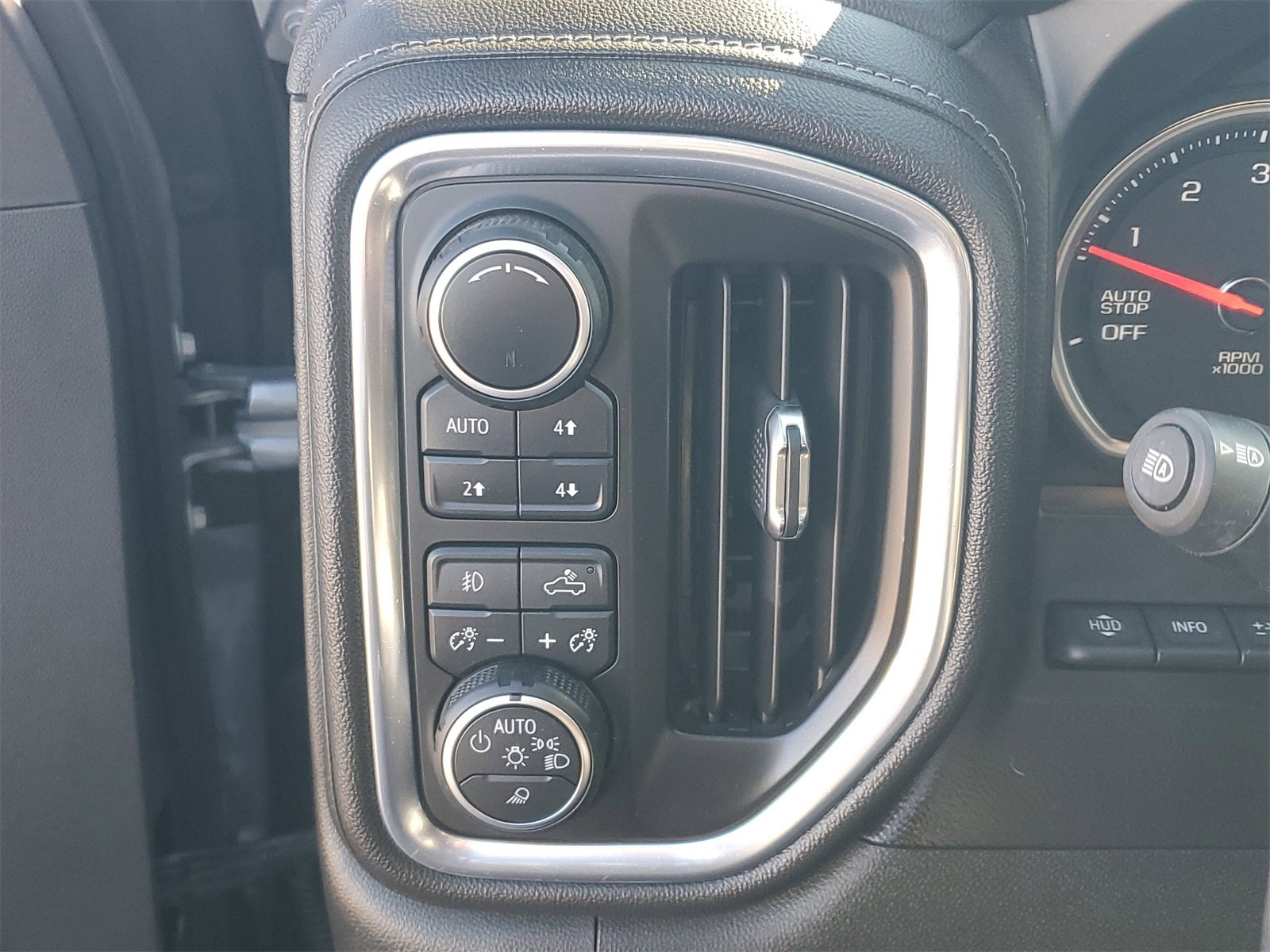 2019 Chevrolet Silverado 1500 High Country