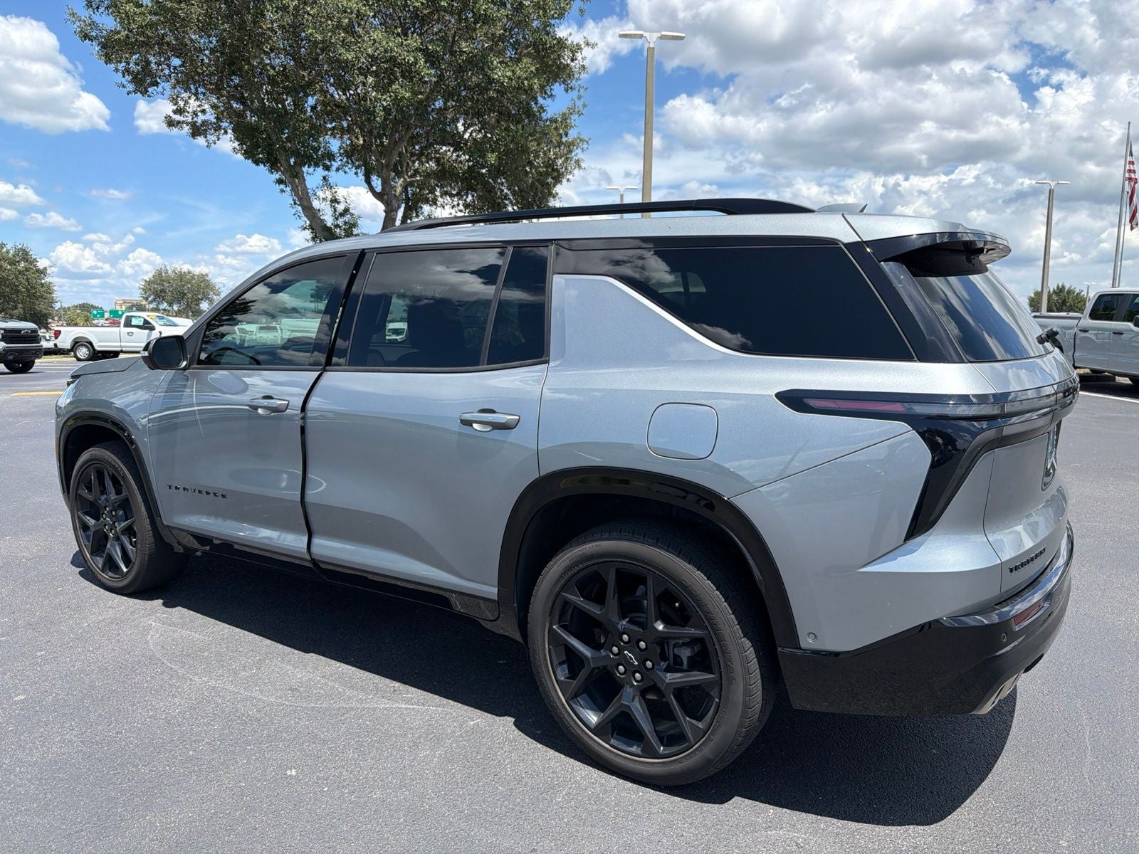 2024 Chevrolet Traverse RS