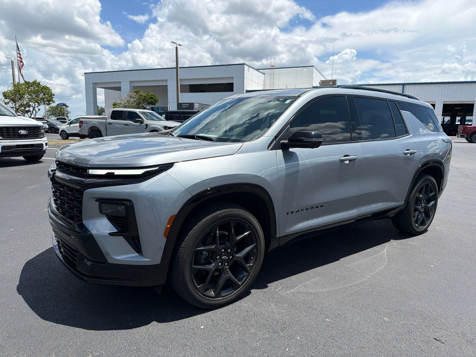 2024 Chevrolet Traverse RS