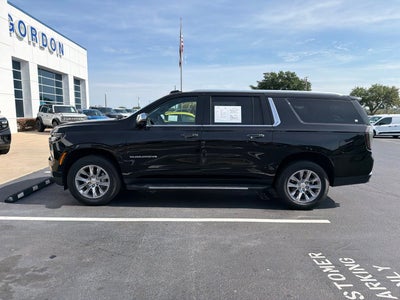 2025 Chevrolet Suburban Premier